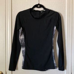 Rash Guard with Pocket and Zip up